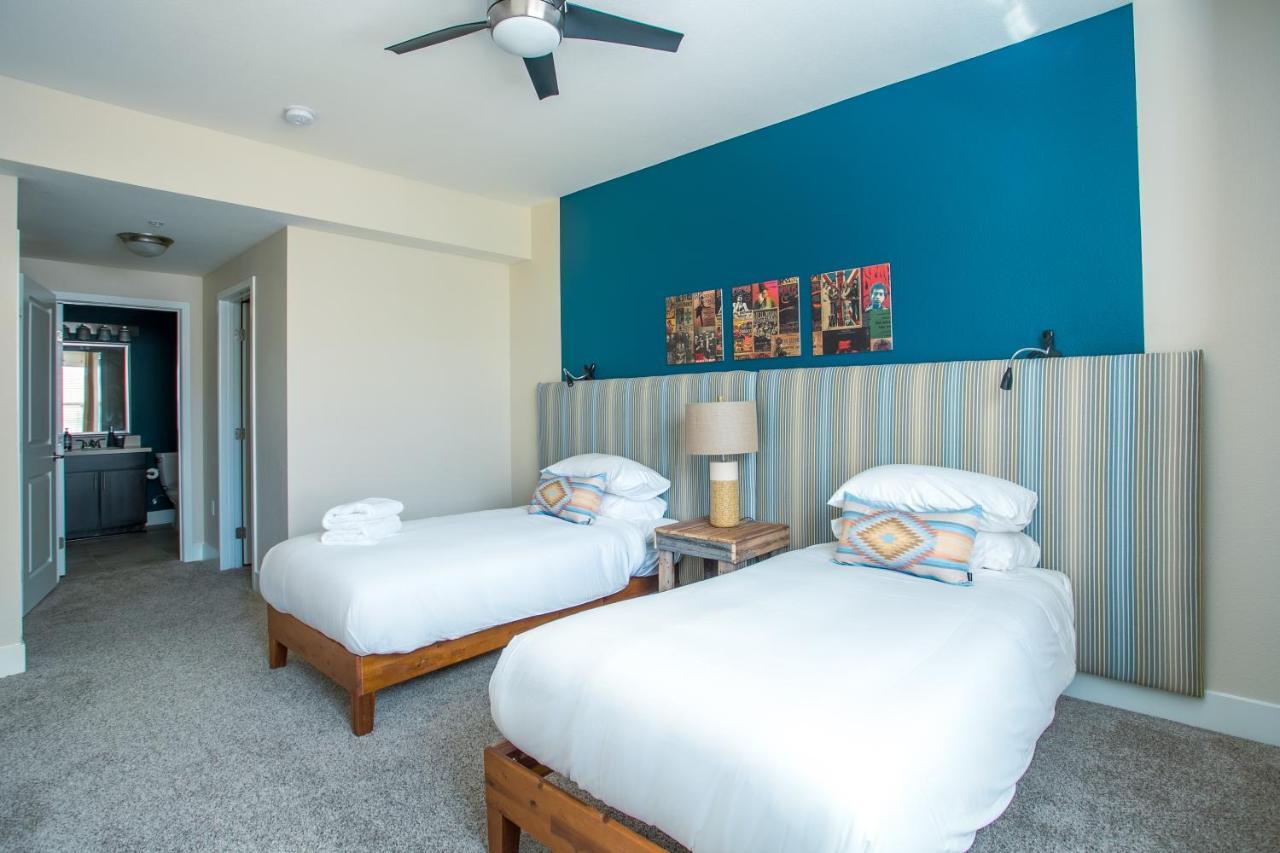 Apartment Wanderjaunt - Luxe Mission Valley Apts